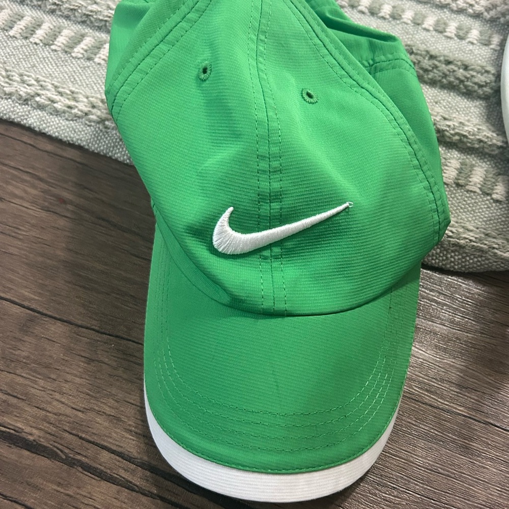 Nike unisex outdoor/golfing hat
